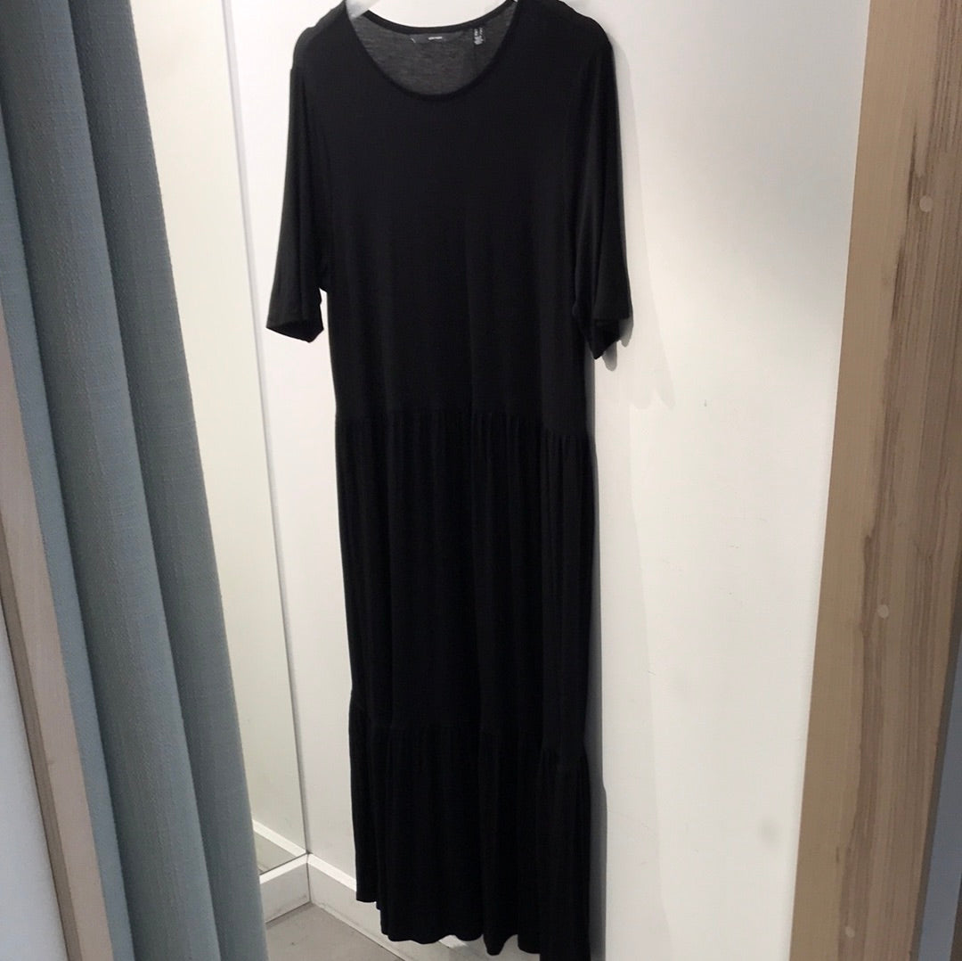 VMMITSI Dress - Black